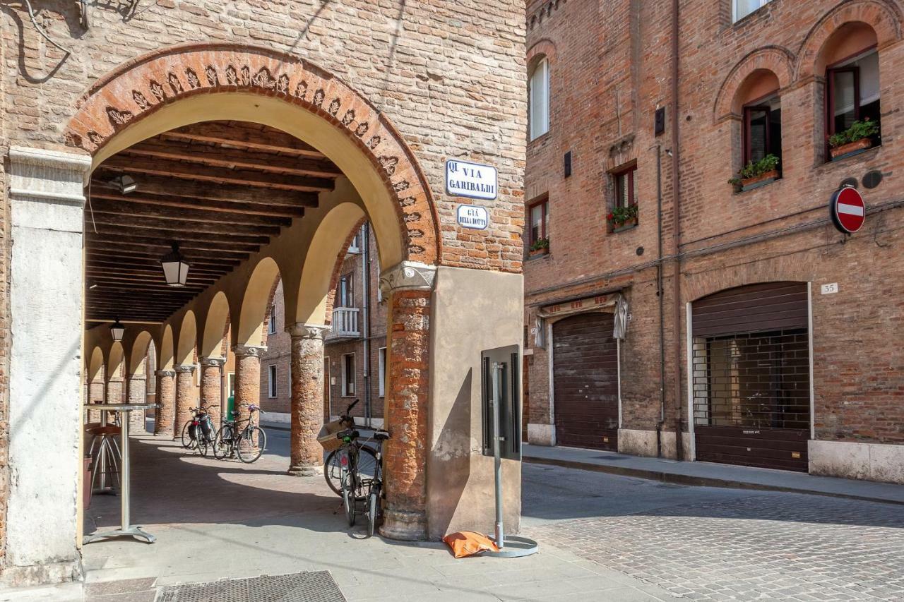 Ferrara Mercato Fancy Studio Kültér fotó